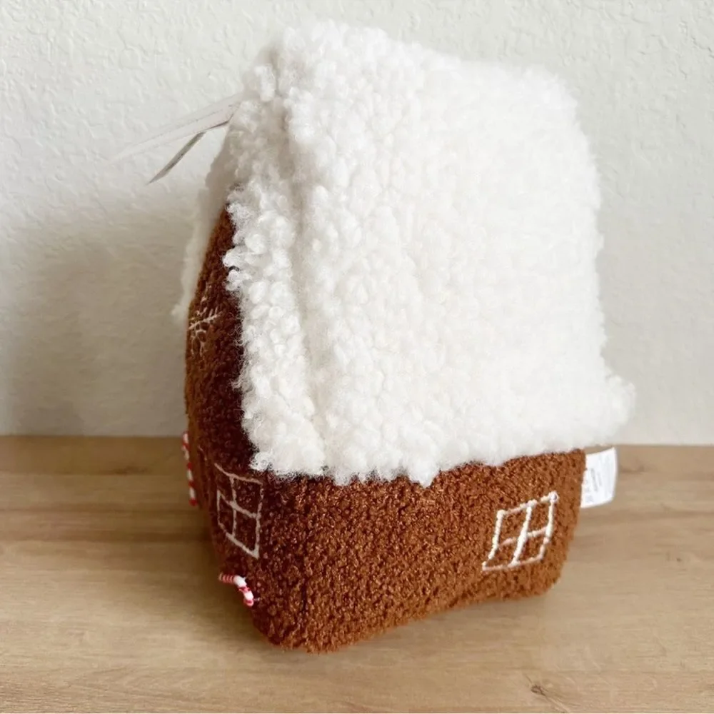 Cupcakes and Cashmere Peppermint Gingerbread Teddy Sherpa Pillow TIKTOK NWT